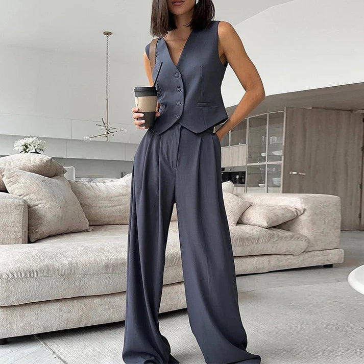 Clara | Elegant and modern two-piece set
